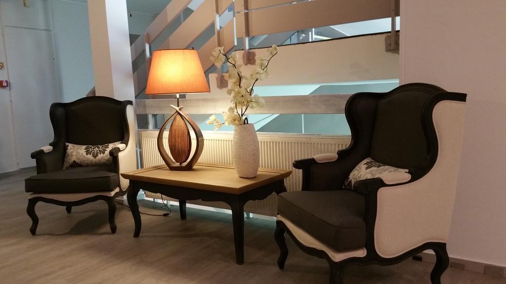 Hotel Le Chantereigne Les Noes-pres-Troyes Экстерьер фото