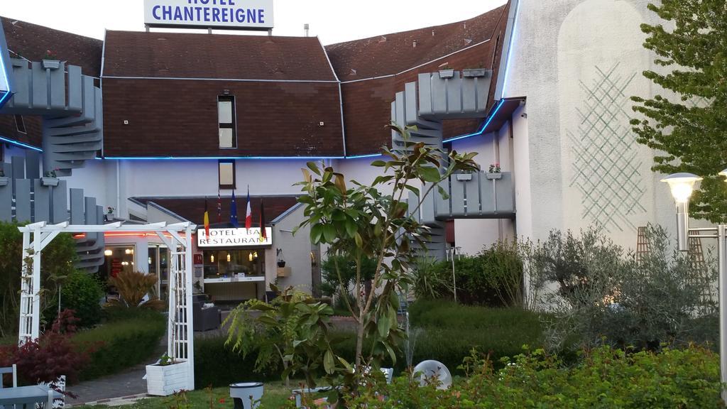 Hotel Le Chantereigne Les Noes-pres-Troyes Экстерьер фото